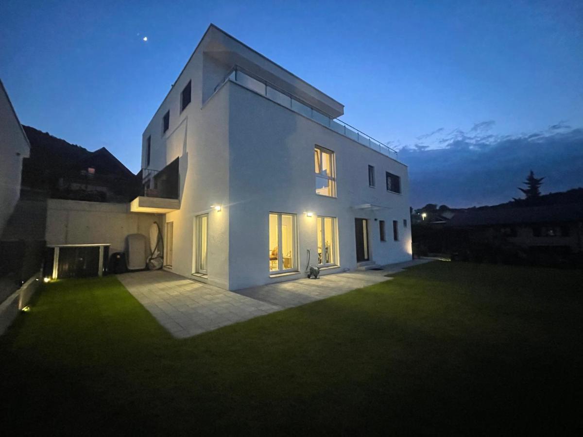 V.I.P Appartement Boettstein Luaran gambar