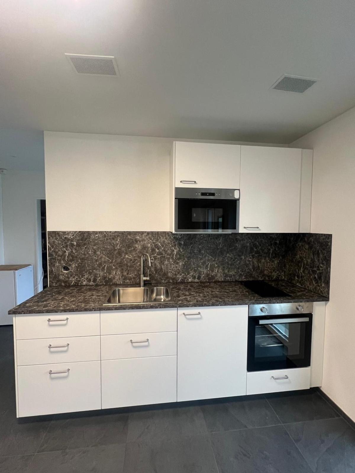 V.I.P Appartement Boettstein Luaran gambar